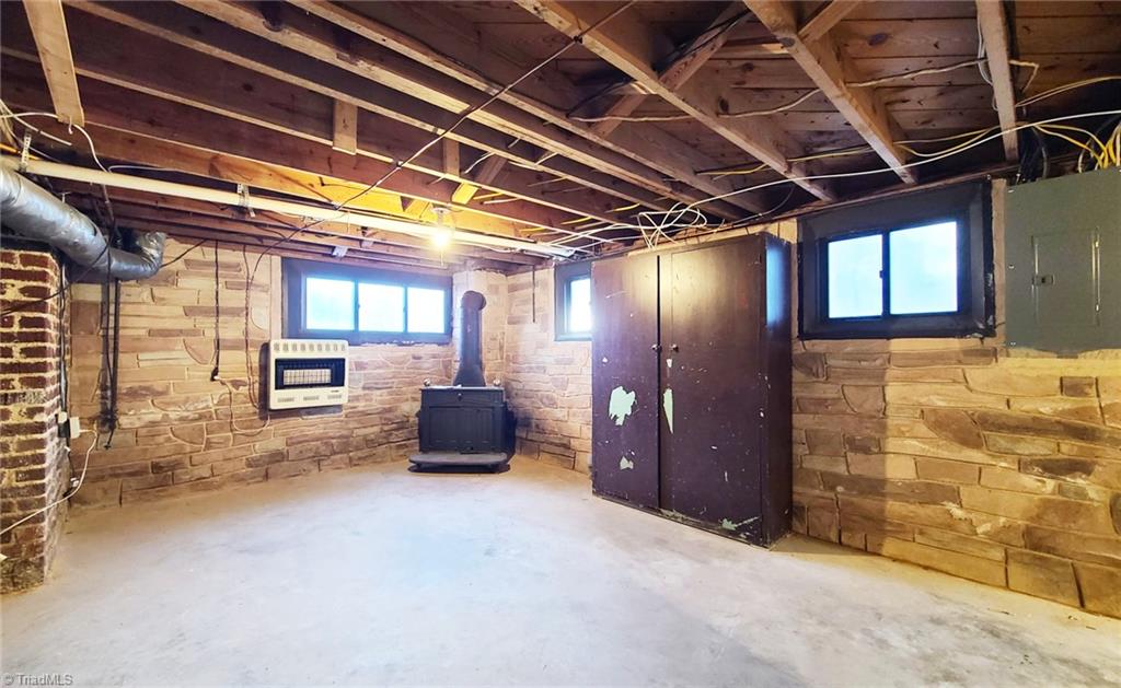 3606 Country Club Road Winston-Salem, NC 27104 - Photo 39 of 49