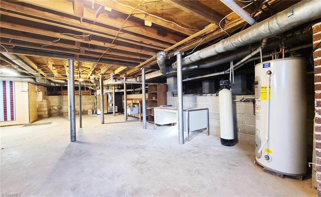 3606 Country Club Road Winston-Salem, NC 27104 - Photo 40 of 49