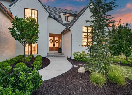 $3,350,000 | 11316 West 170th Terrace, Overland Park, KS 66221