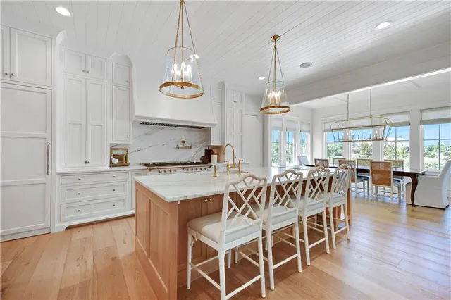 $3,350,000 | 11316 West 170th Terrace, Overland Park, KS 66221