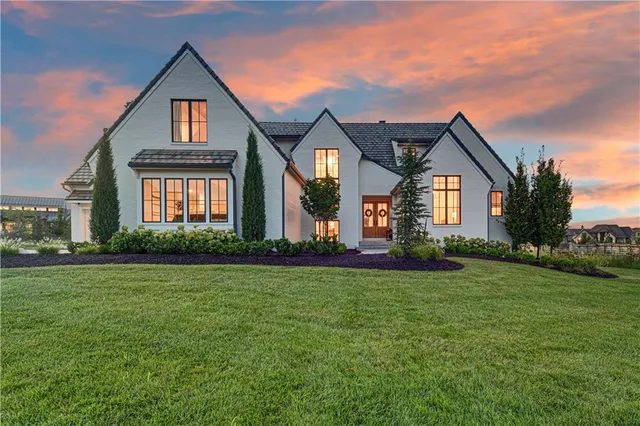 $3,350,000 | 11316 West 170th Terrace, Overland Park, KS 66221