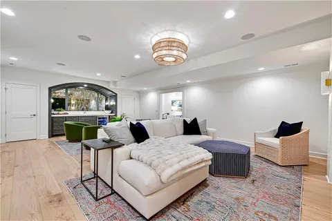 $3,350,000 | 11316 West 170th Terrace, Overland Park, KS 66221