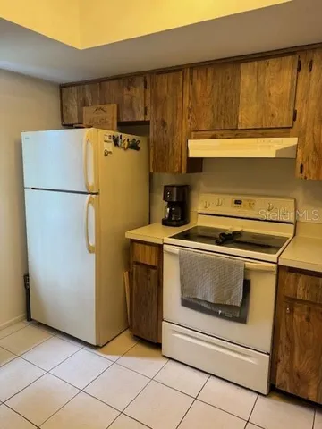 $1,500 | 122 Cypress Lane, Unit 122, Oldsmar, FL 34677