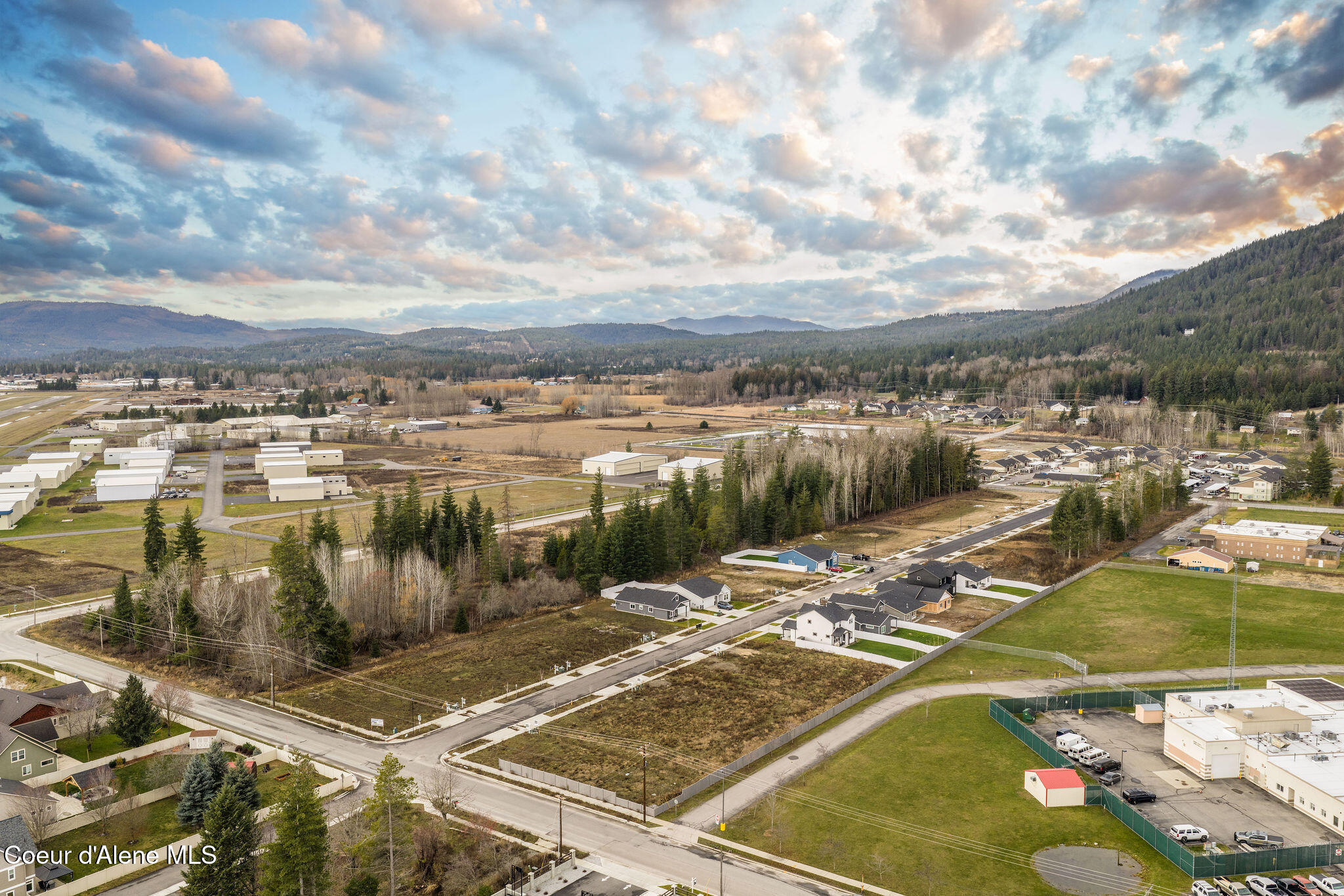 1136 Jersey Street Sandpoint, ID 83864 - Photo 33 of 39 Aerial