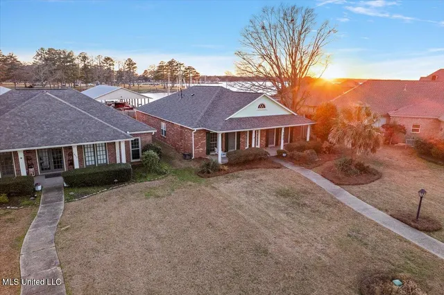 $299,000 | 1415 Windrose Drive, Brandon, MS 39047
