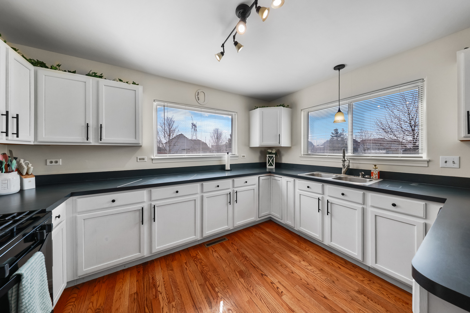 26140 South Bell Road Channahon, IL 60410 - Photo 5 of 17