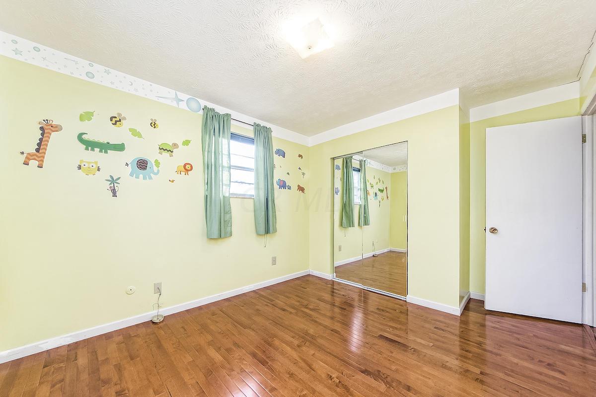 4859 Karl Road Columbus, OH 43229 - Photo 13 of 29 Gallery Image 13