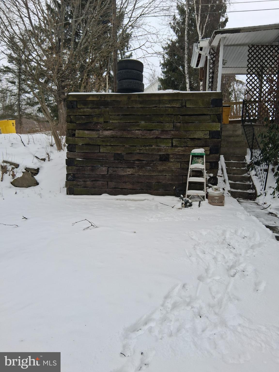 265 View Street Johnstown, PA 15902 - Photo 47 of 60 Parking space