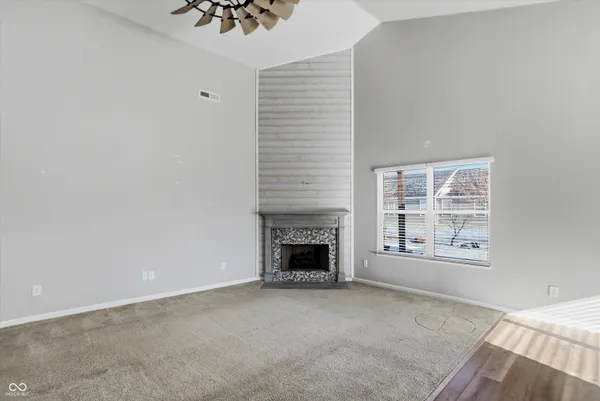 $349,900 | 121 Halldale Drive, Whiteland, IN 46184