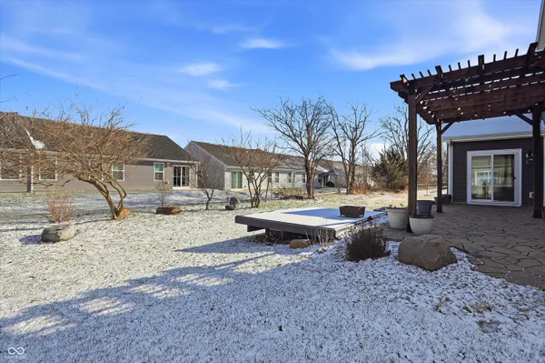 $349,900 | 121 Halldale Drive, Whiteland, IN 46184