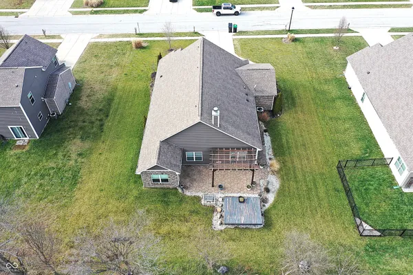 $349,900 | 121 Halldale Drive, Whiteland, IN 46184