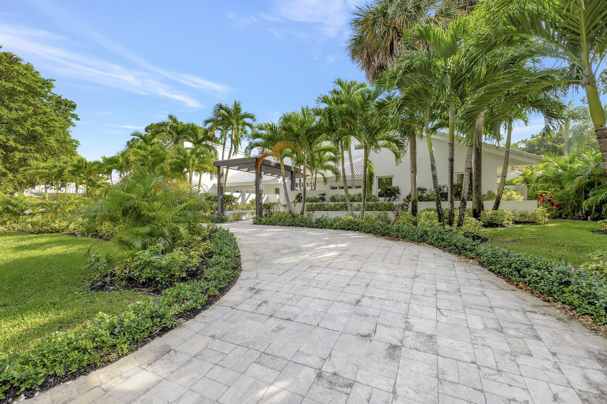 355 Oakview Drive Delray Beach, FL 33445 - Photo 19 of 92 3W7A3144