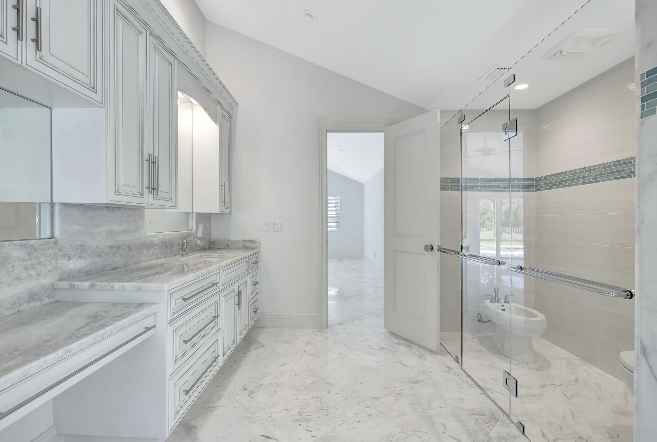 355 Oakview Drive Delray Beach, FL 33445 - Photo 26 of 92 3W7A2889