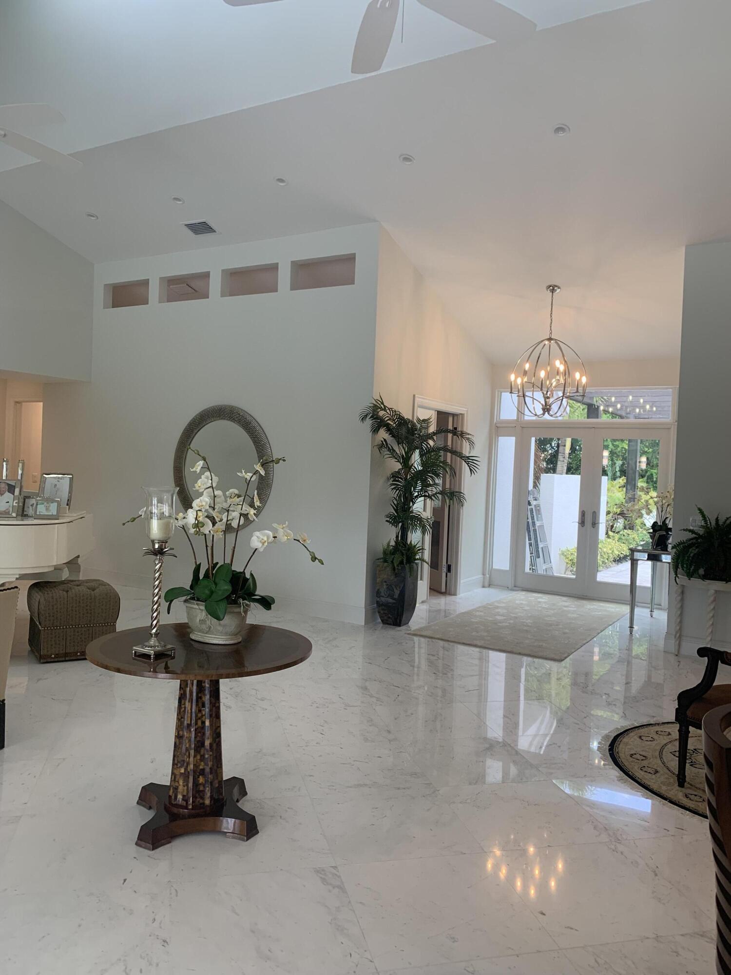 355 Oakview Drive Delray Beach, FL 33445 - Photo 3 of 92 IMG_4476