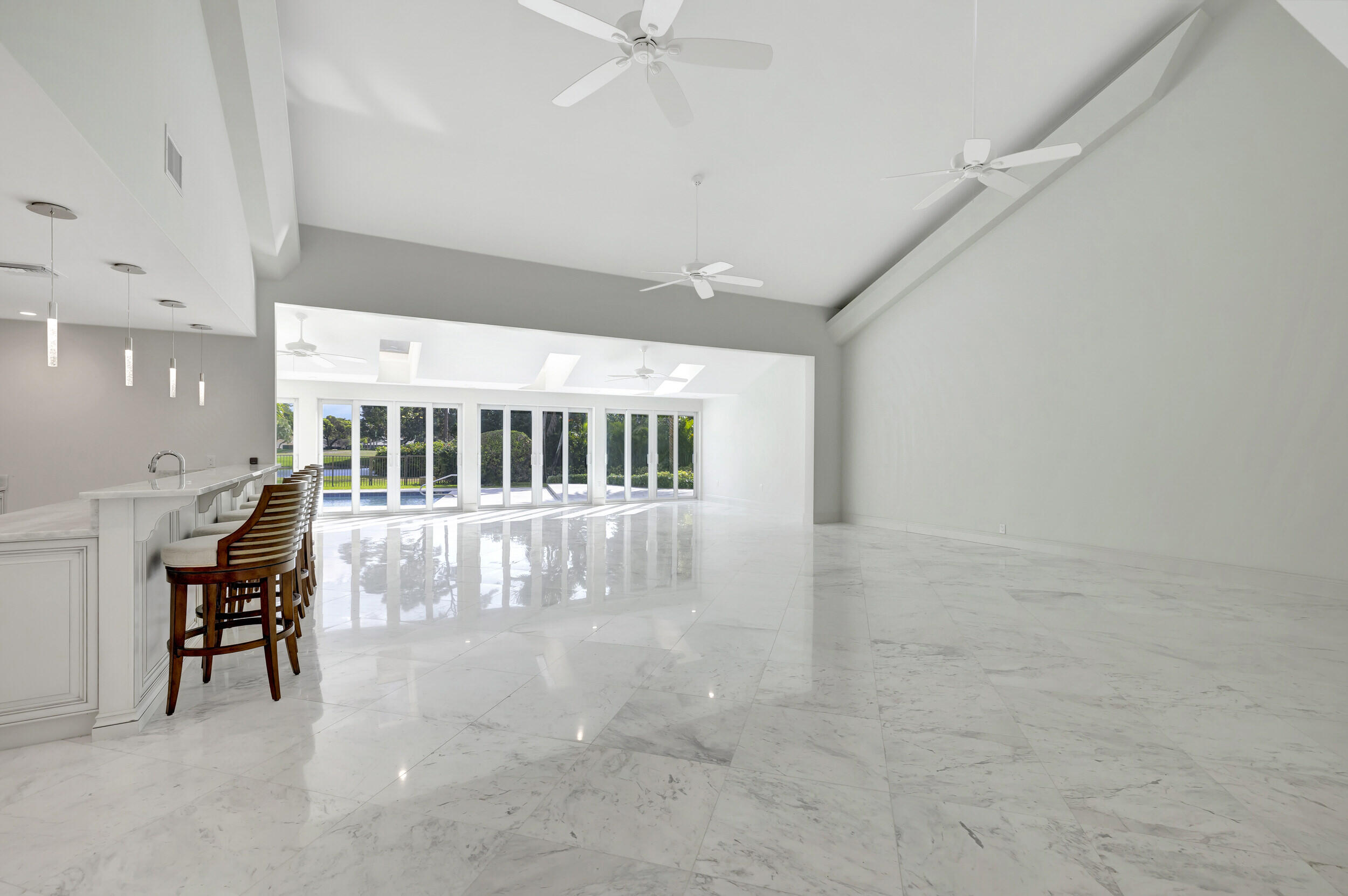 355 Oakview Drive Delray Beach, FL 33445 - Photo 73 of 92 3W7A3084