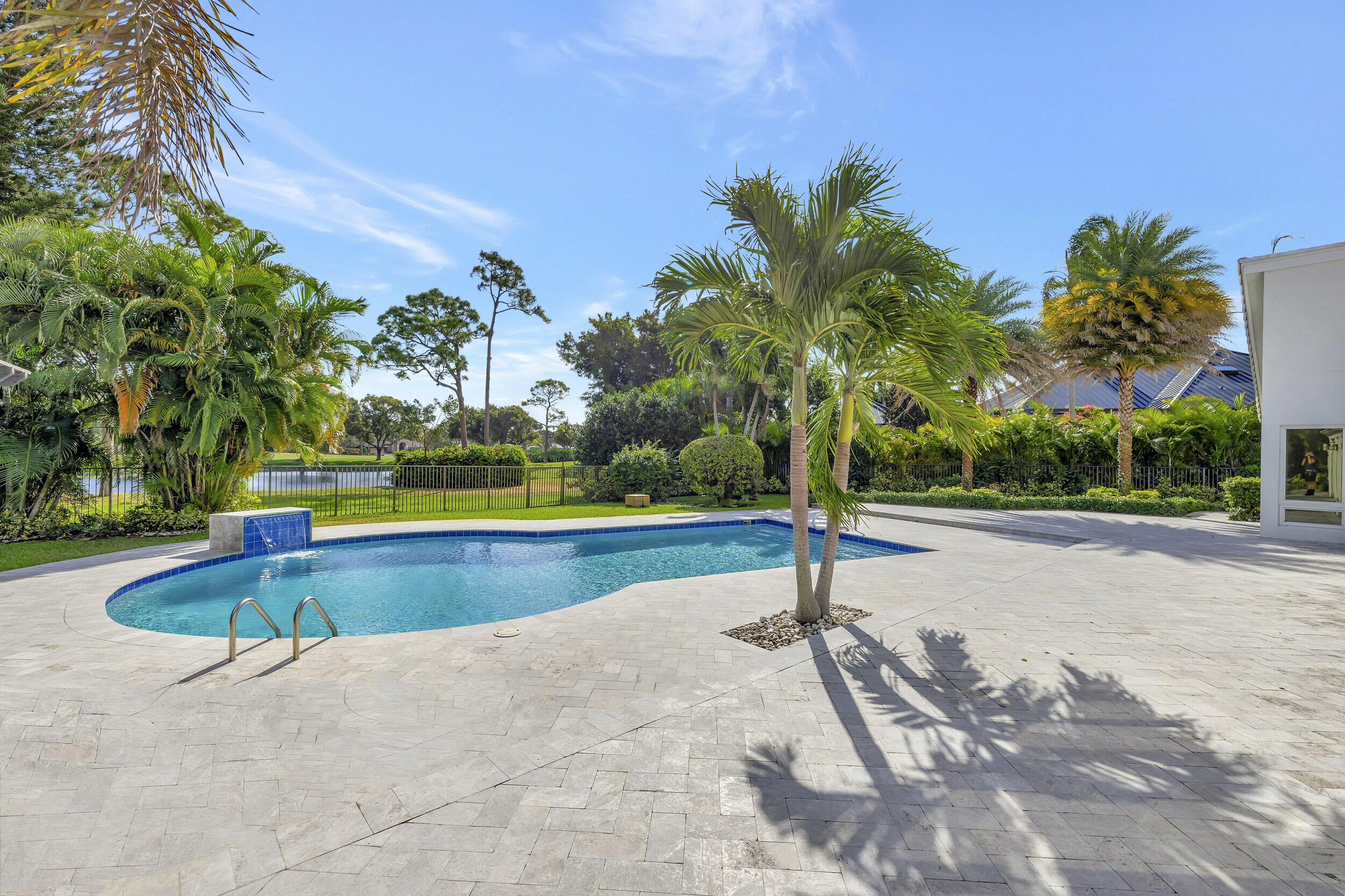 355 Oakview Drive Delray Beach, FL 33445 - Photo 89 of 92 3W7A3214