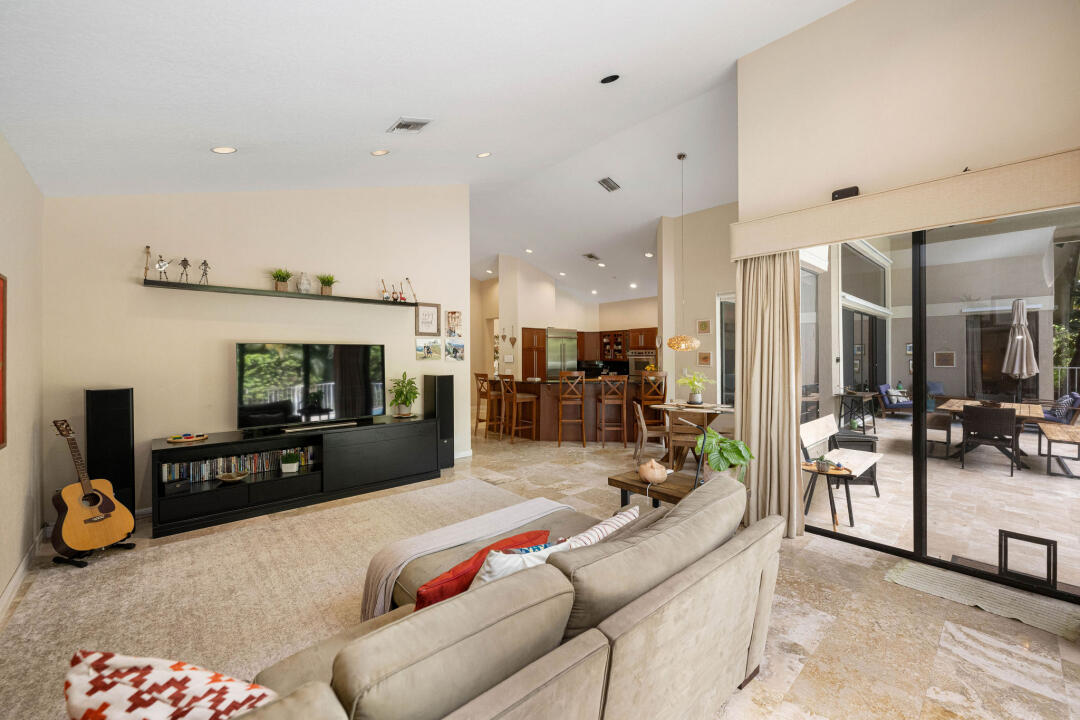 19081 Fox Landing Drive Boca Raton, FL 33434 - Photo 13 of 34 13