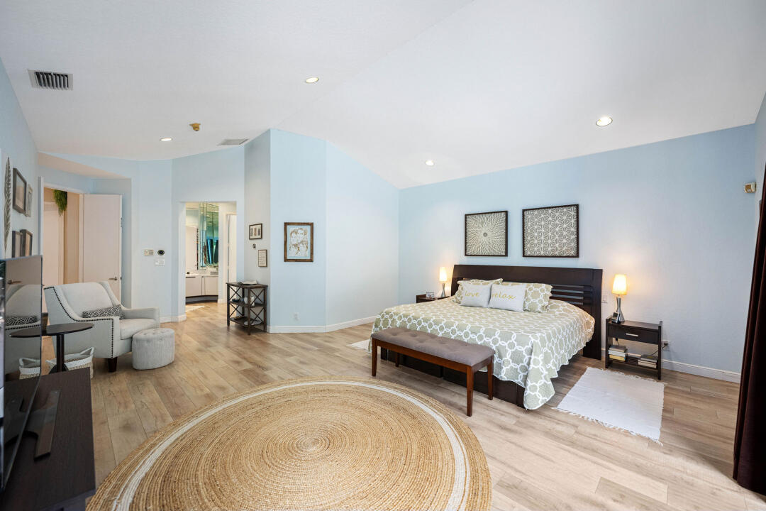 19081 Fox Landing Drive Boca Raton, FL 33434 - Photo 14 of 34 14