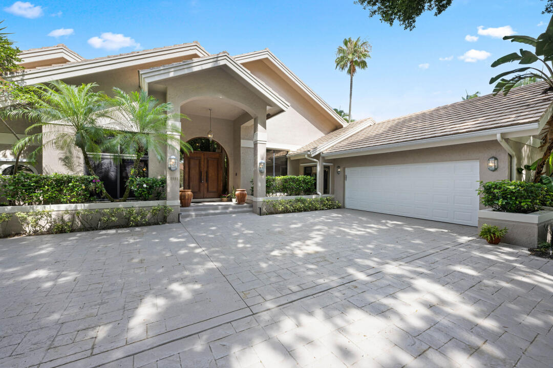 19081 Fox Landing Drive Boca Raton, FL 33434 - Photo 2 of 34 2