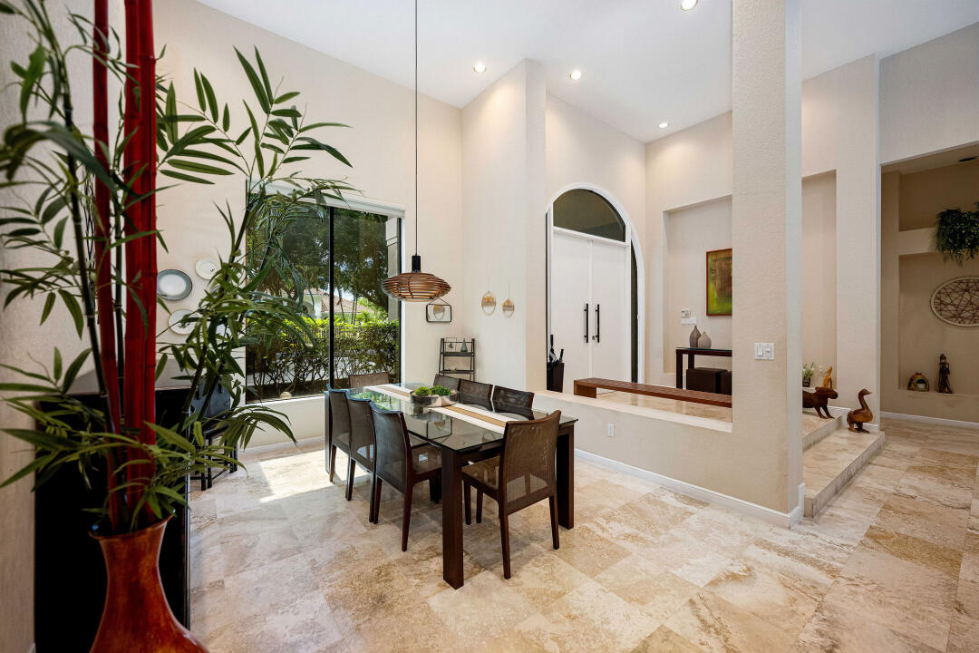 19081 Fox Landing Drive Boca Raton, FL 33434 - Photo 6 of 34 6