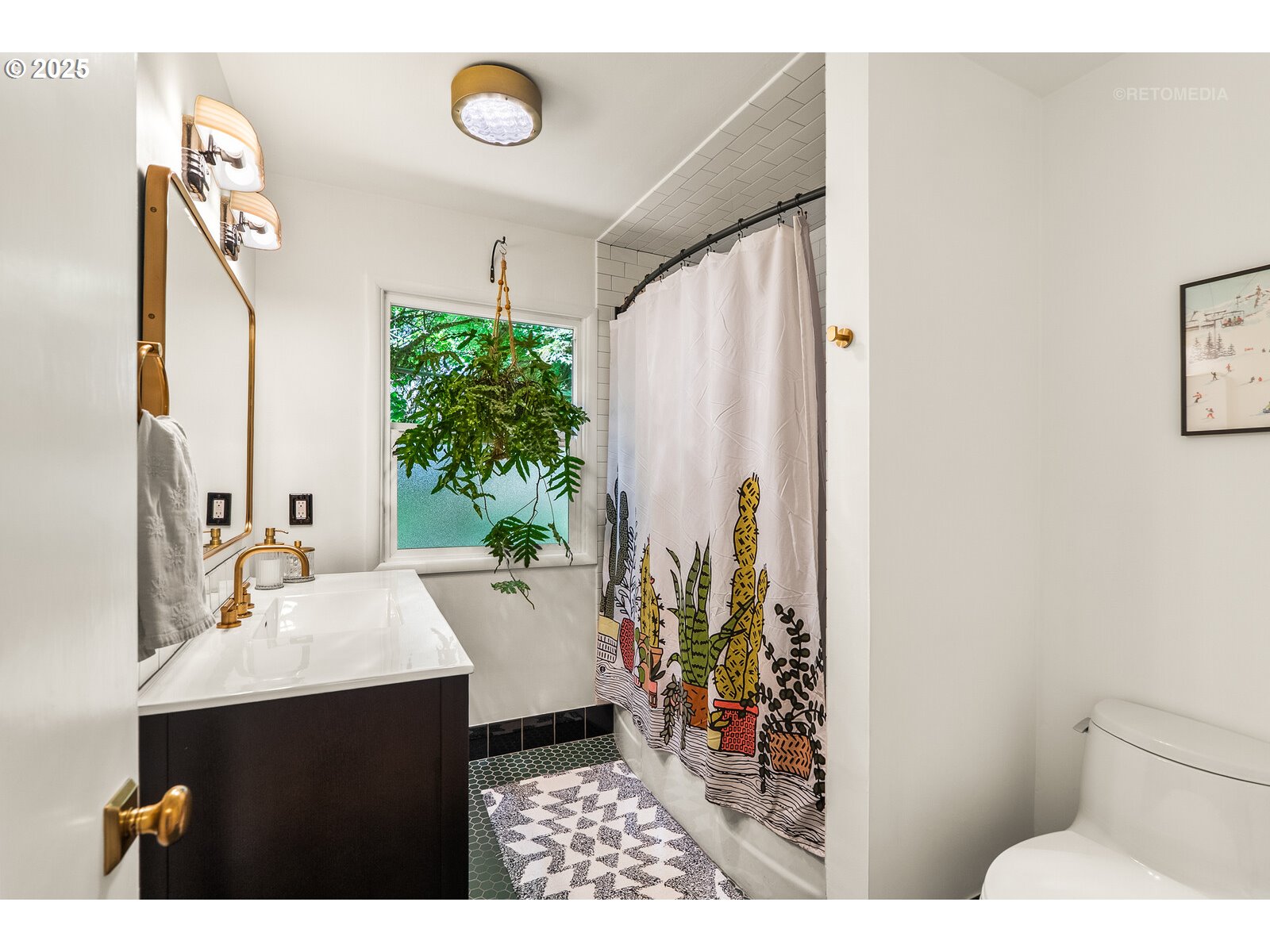 3440 Southwest Primrose Street Portland, OR 97219 - Photo 15 of 31 Gallery Image 15