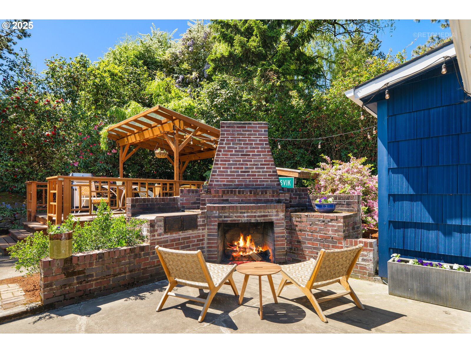 3440 Southwest Primrose Street Portland, OR 97219 - Photo 20 of 31 Gallery Image 20