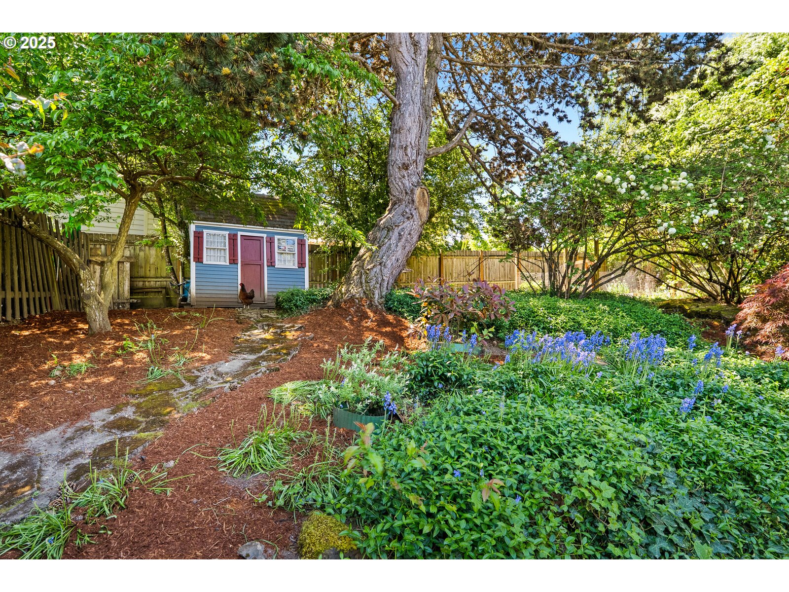 3440 Southwest Primrose Street Portland, OR 97219 - Photo 29 of 31 Gallery Image 29