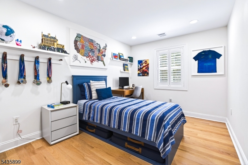 905 Harding Street Westfield, NJ 07090 - Photo 29 of 43