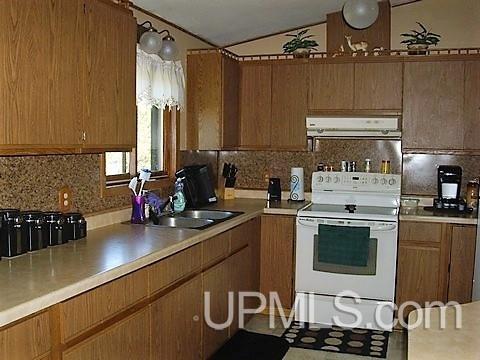 1804 15.5 Road Bark River, MI 49807 - Photo 3 of 28 Gallery Image 3