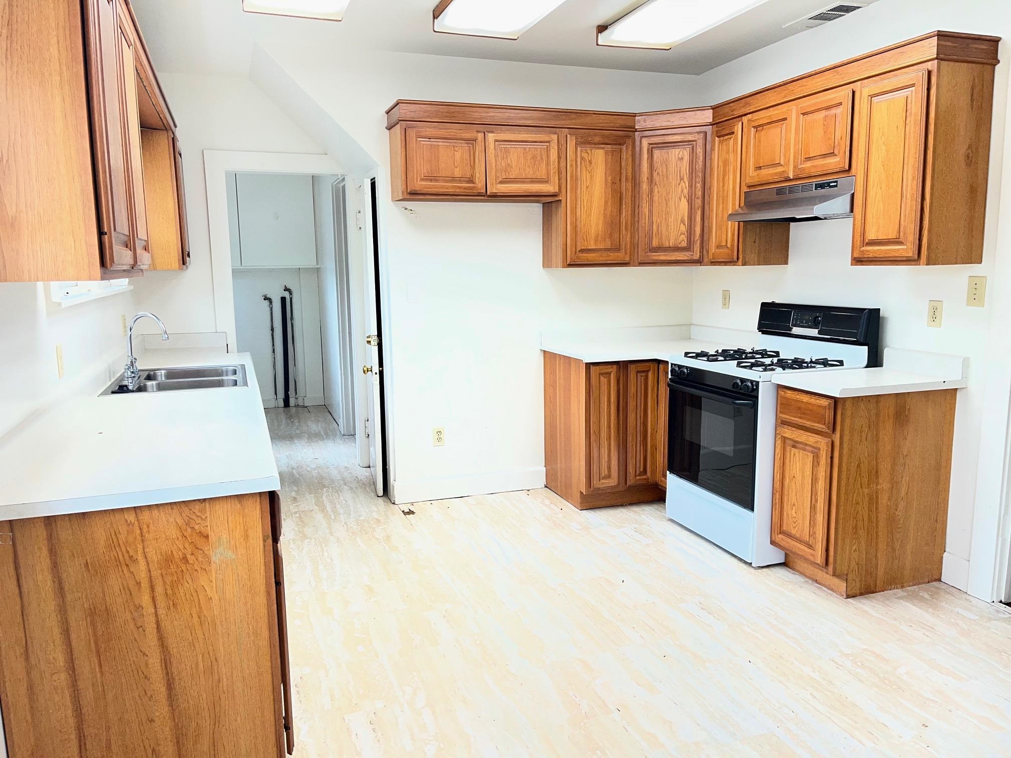1217 Johnson Street Red Bluff, CA 96080 - Photo 11 of 23