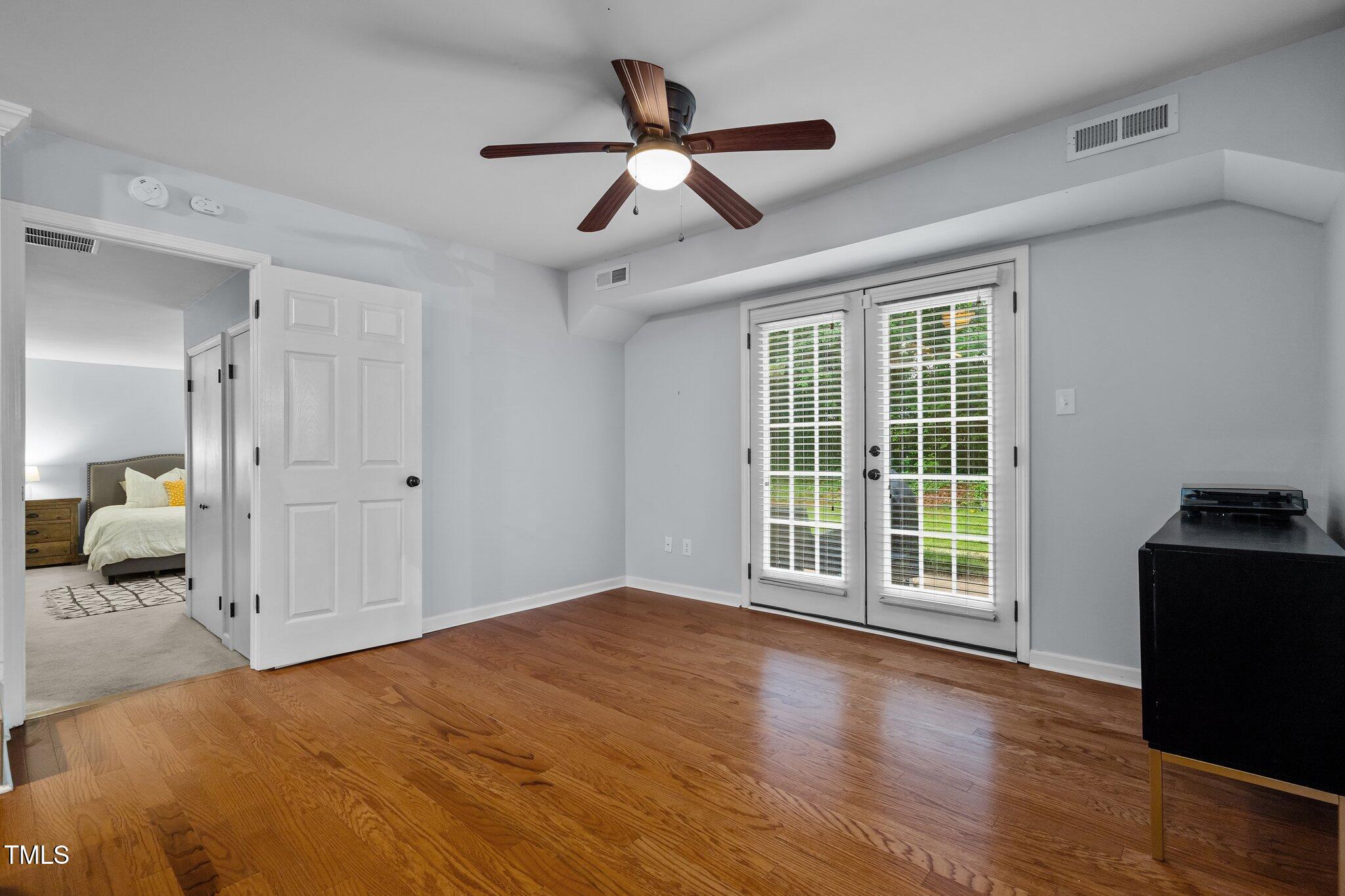 4113 Windsor Place Raleigh, NC 27609 - Photo 39 of 60 34-web-or-mls-_NFP2663