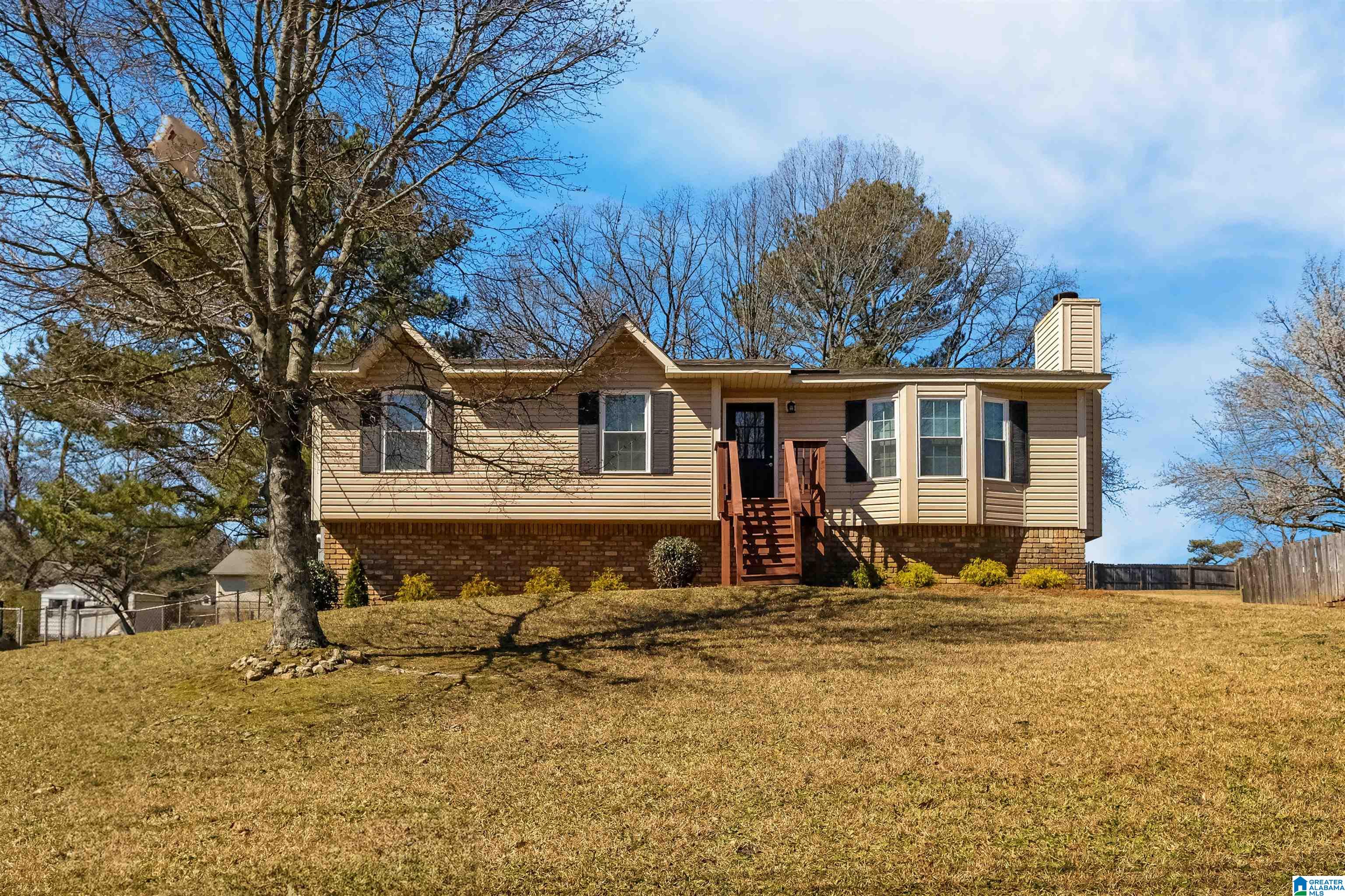 2136 Brewster Road Birmingham, AL 35235 - Photo 1 of 40