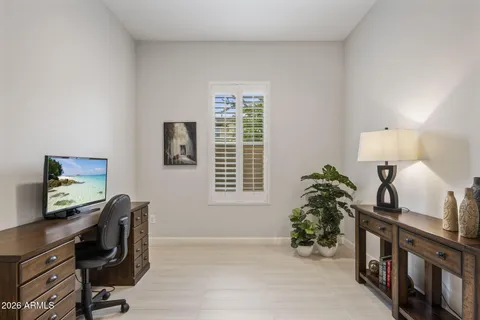 $925,000 | 6610 East Marisa Lane, Phoenix, AZ 85054