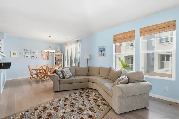 $810,000 | 845 Harbor Cliff Way, Unit 305, Oceanside, CA 92054