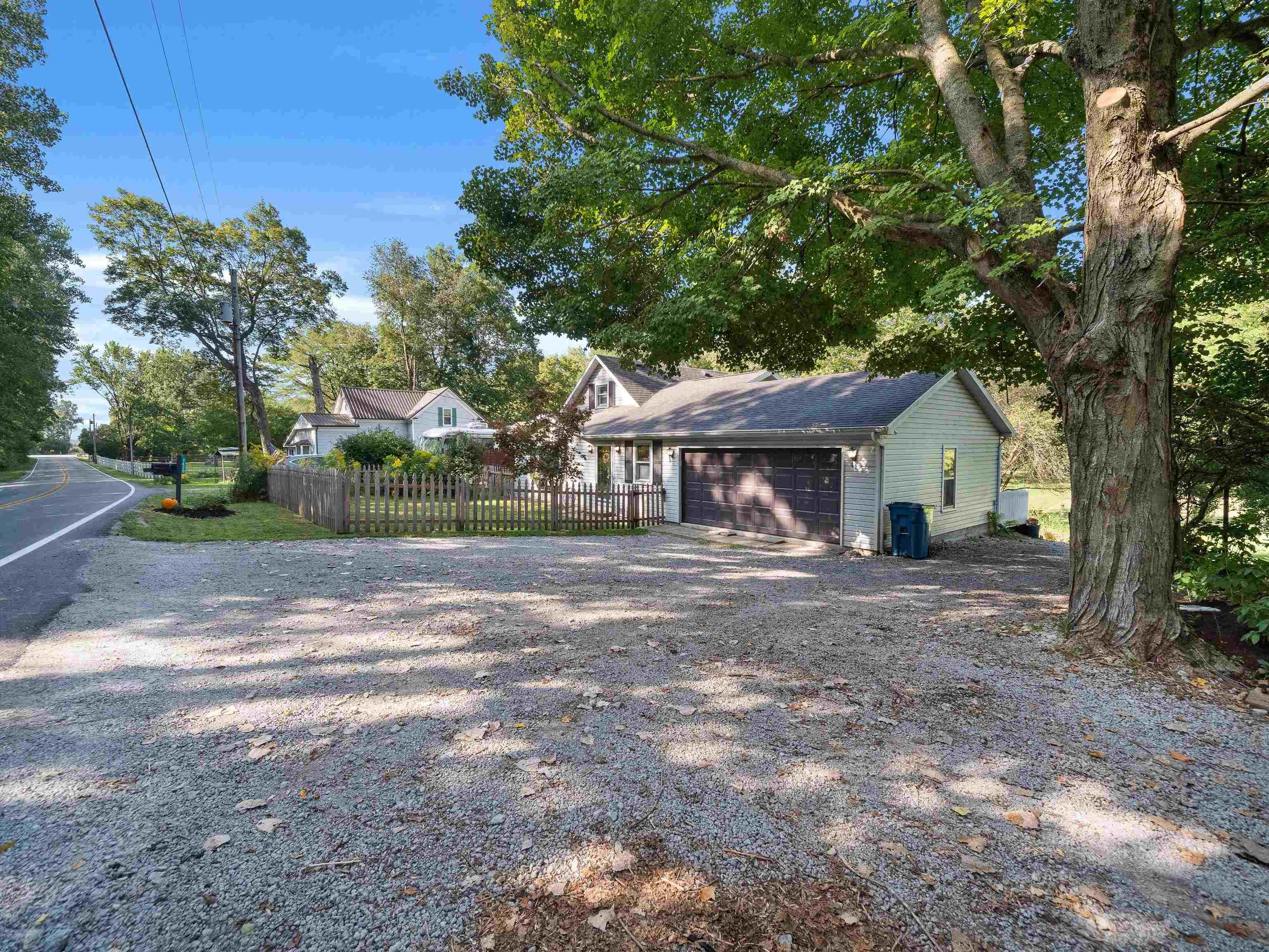 7420 West Hamilton Road South Fort Wayne, IN 46814 - Photo 2 of 36