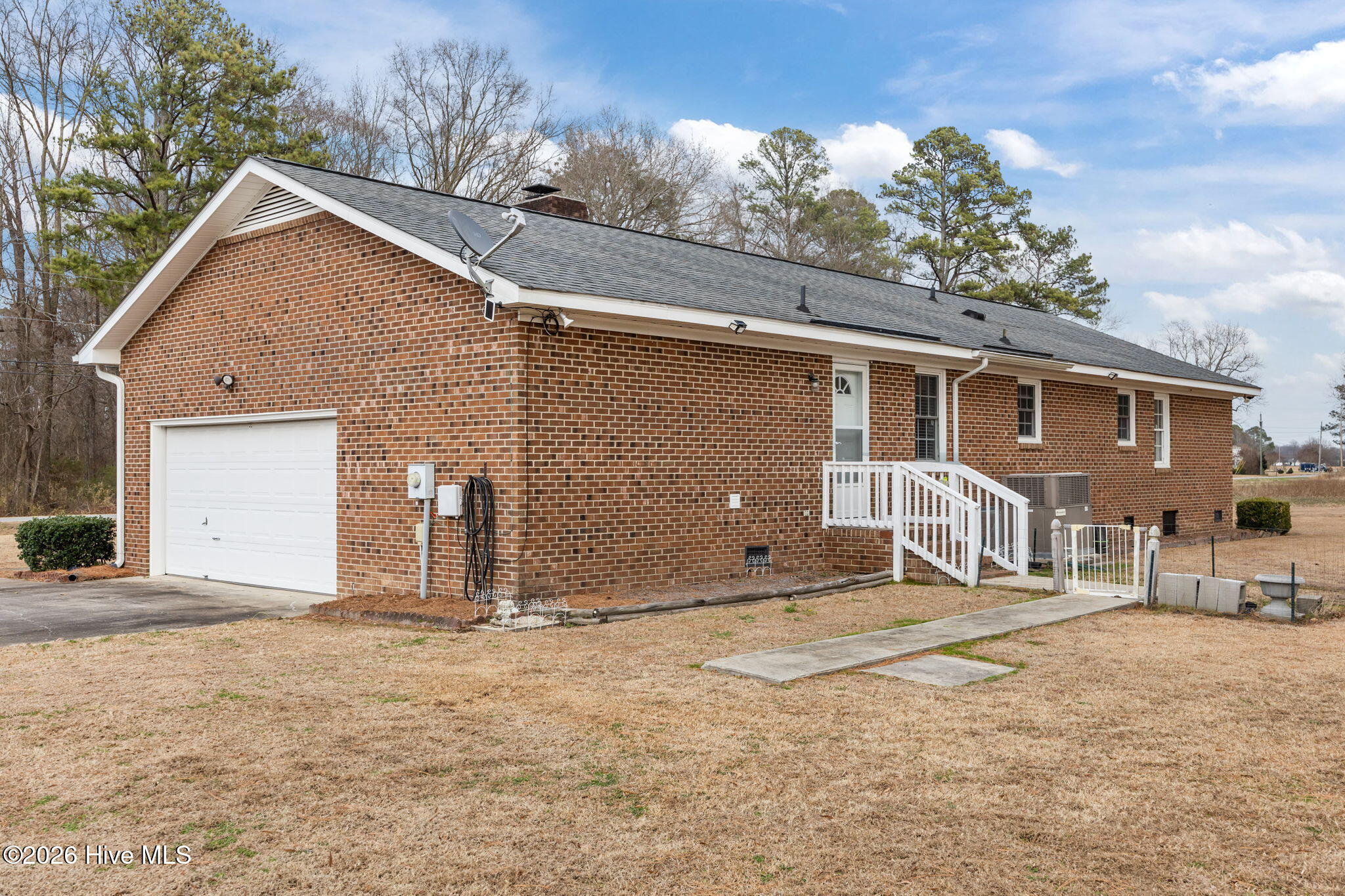1101 Forlines Road Winterville, NC 28590 - Photo 7 of 52 6-web-or-mls-IMG_4891