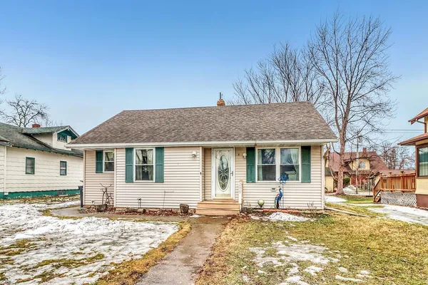 $199,500 | 209 5th Street Southeast, Barnesville, MN 56514