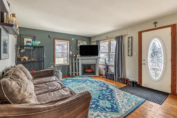 $194,500 | 209 5th Street Southeast, Barnesville, MN 56514