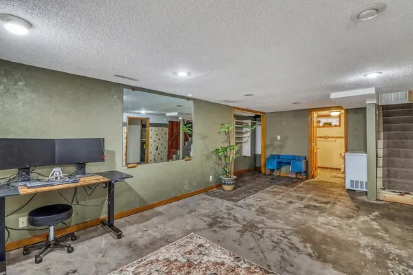 $194,500 | 209 5th Street Southeast, Barnesville, MN 56514