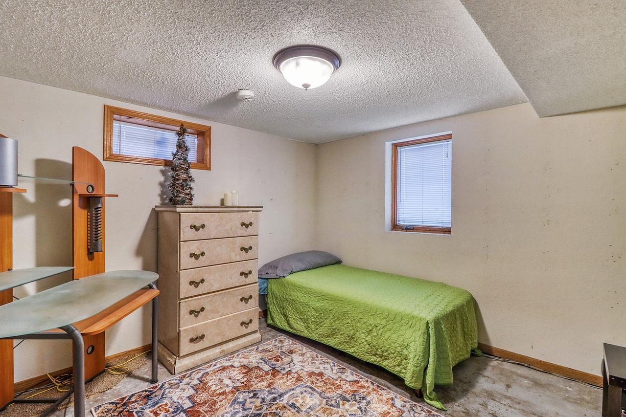 209 5th Street Southeast Barnesville, MN 56514 - Photo 28 of 39