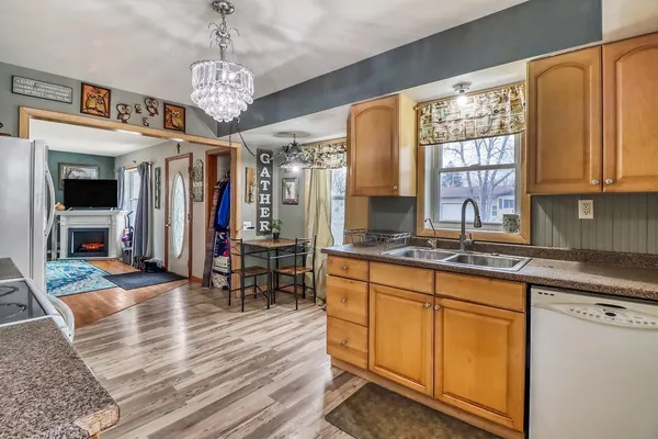 $194,500 | 209 5th Street Southeast, Barnesville, MN 56514