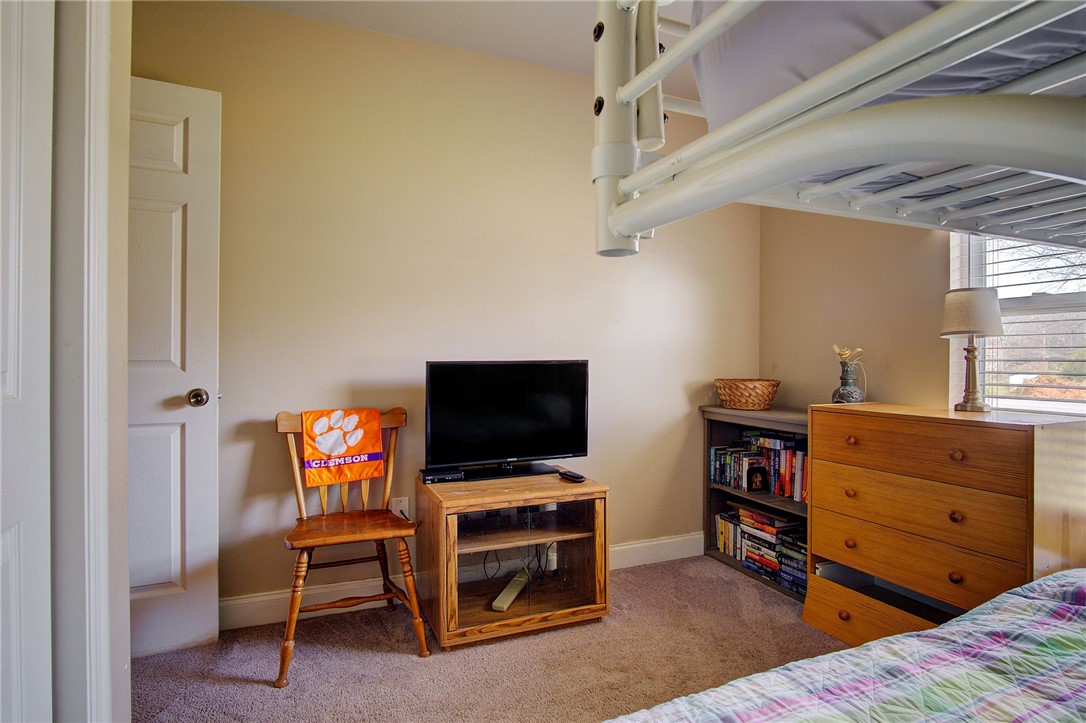 314 Dodd Hill Road West Union, SC 29696 - Photo 24 of 39 Gallery Image 24