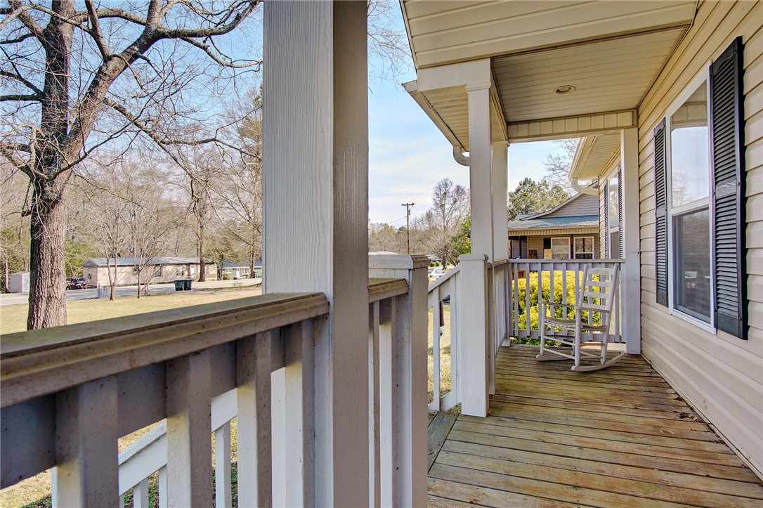 314 Dodd Hill Road West Union, SC 29696 - Photo 29 of 39 Gallery Image 29