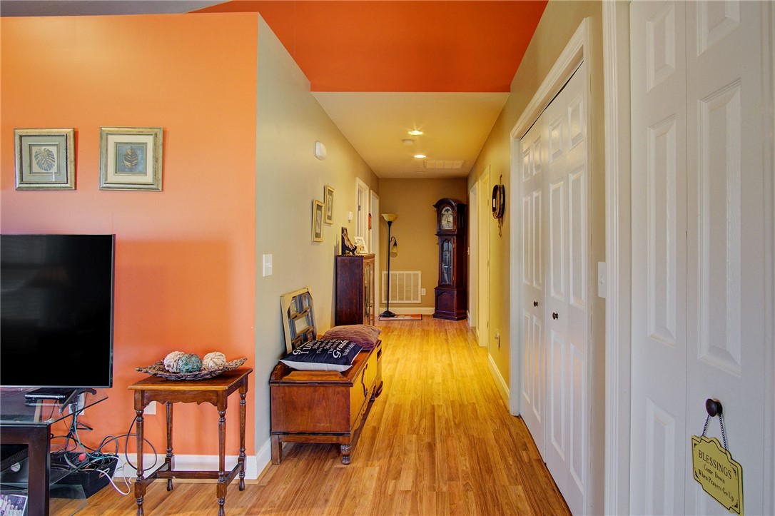 314 Dodd Hill Road West Union, SC 29696 - Photo 7 of 39 Gallery Image 7