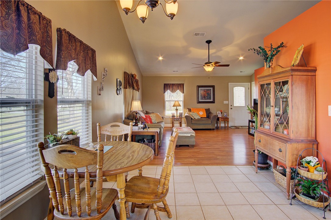 314 Dodd Hill Road West Union, SC 29696 - Photo 10 of 39 Gallery Image 10