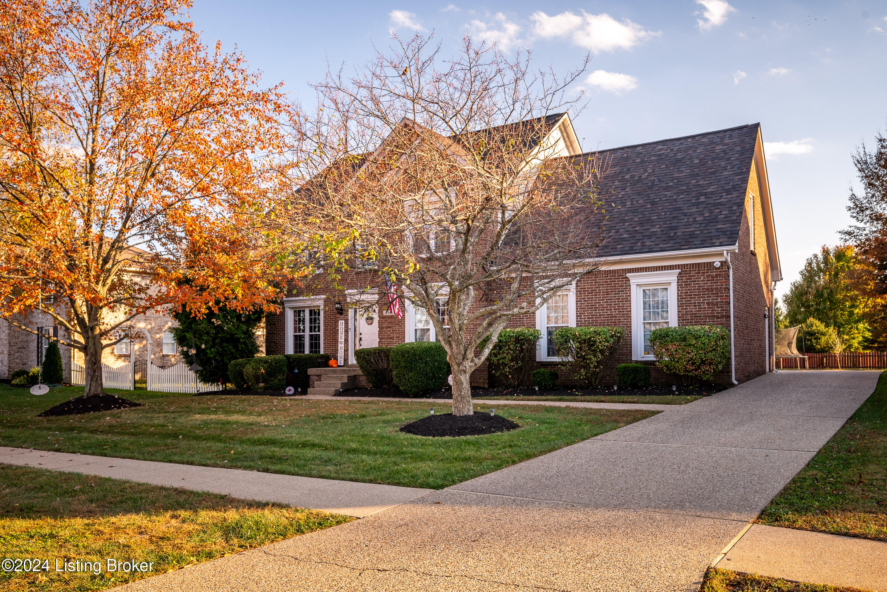 13524 Springs Station Road Louisville, KY 40245 - Photo 2 of 55 DHI-102