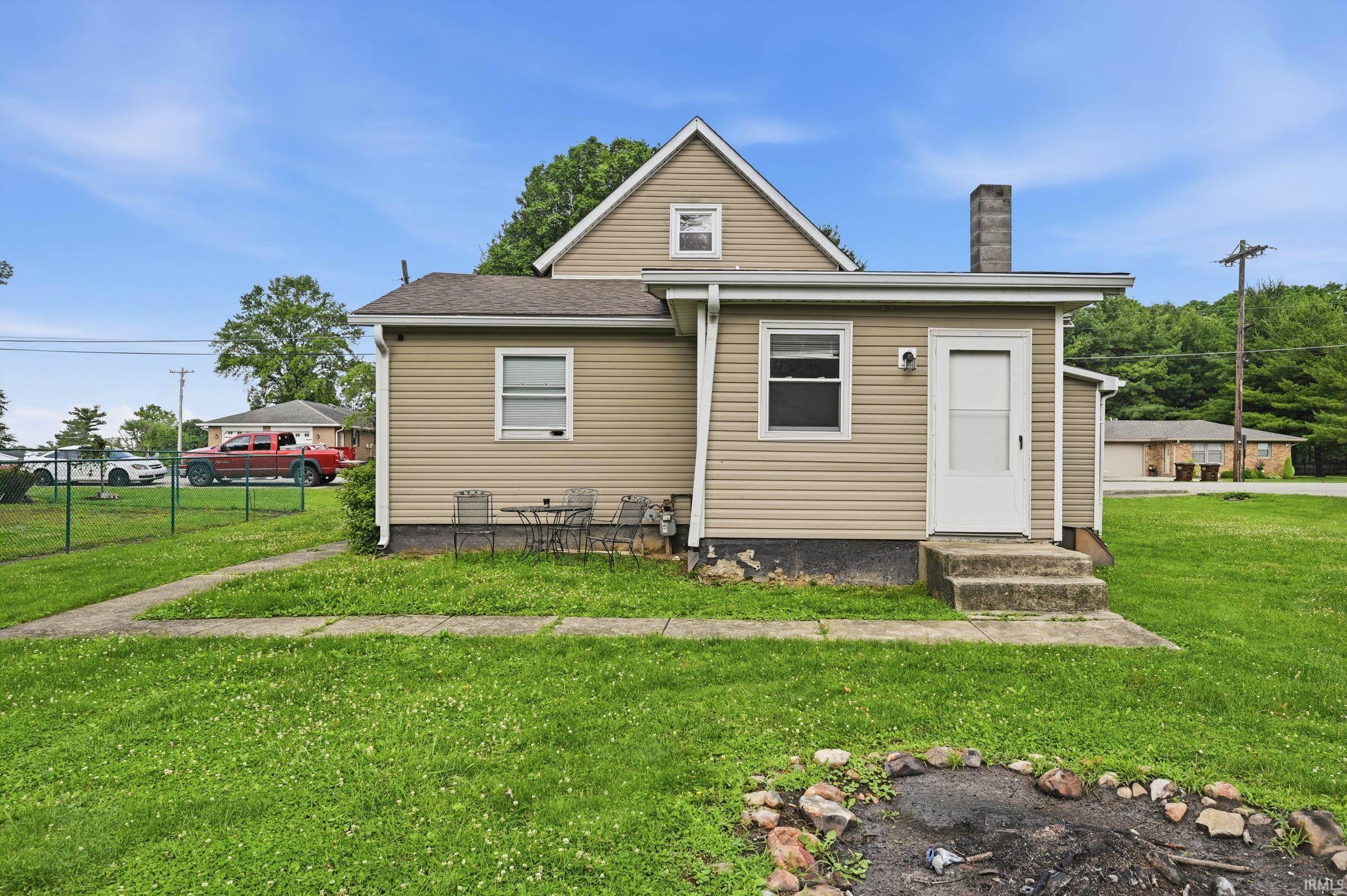 107 West Street Dunreith, IN 47385 - Photo 20 of 24