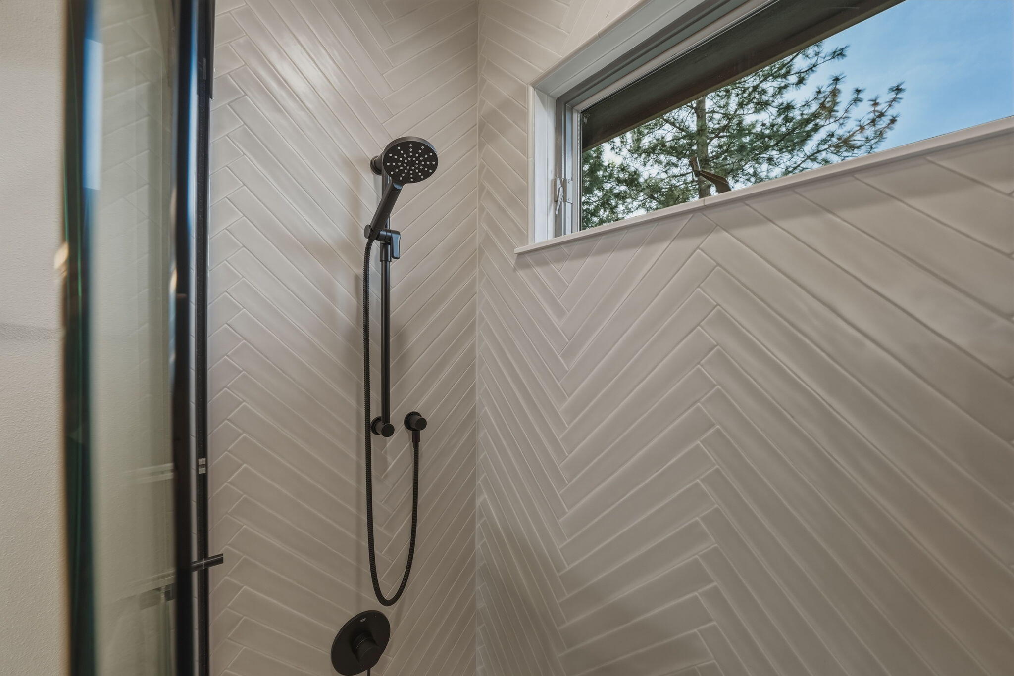 21680 Butte Ranch Road Bend, OR 97702 - Photo 44 of 65 JUNIOR SUITE #3