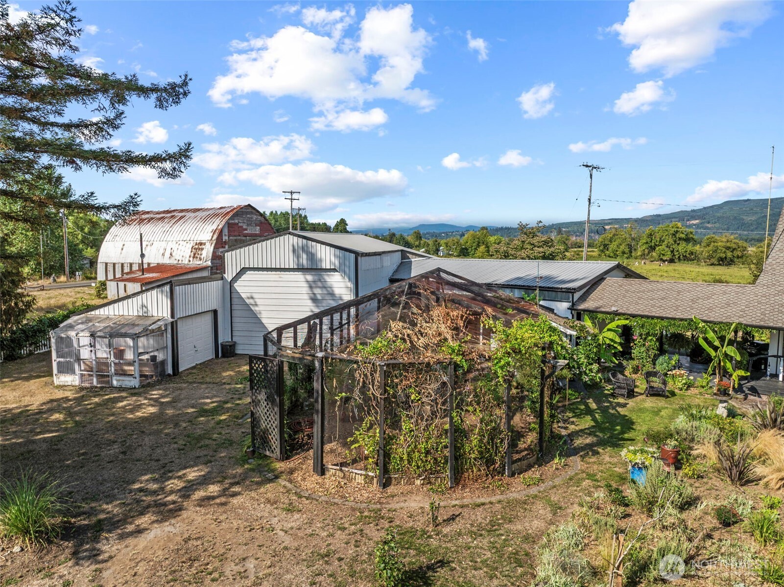 10 East Sunny Sands Road Cathlamet, WA 98612 - Photo 35 of 40