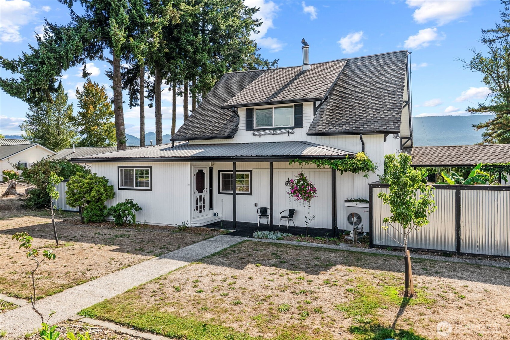 10 East Sunny Sands Road Cathlamet, WA 98612 - Photo 10 of 40